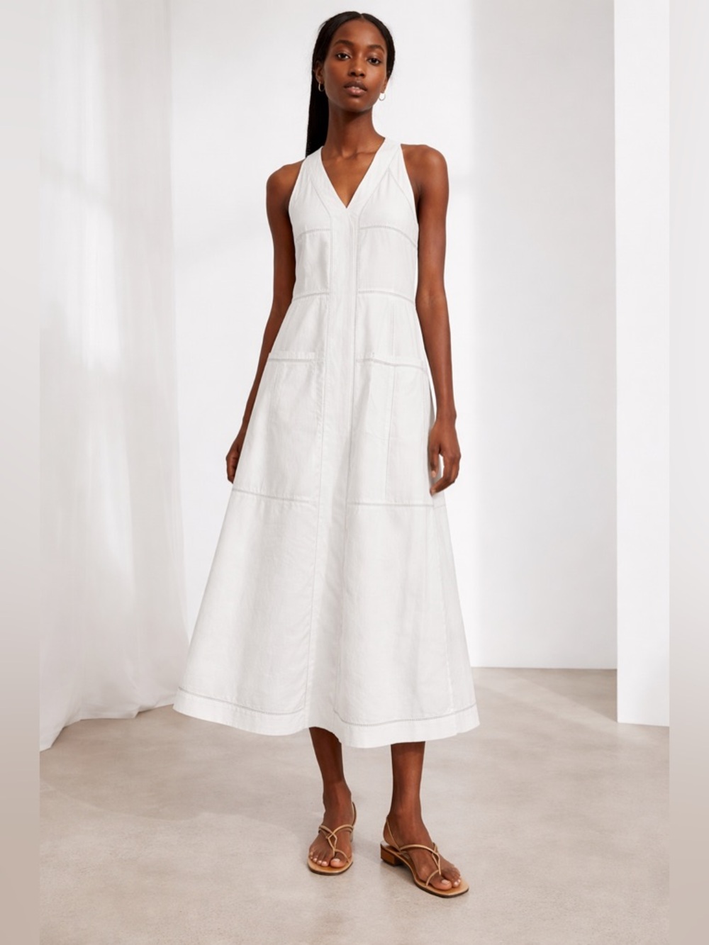 Sleeveless V-Neck White A-Line Maxi Dress